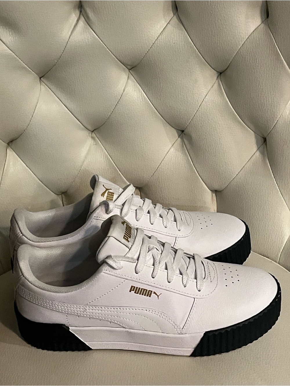 Puma White Leather Sneakers with Black Outsole and Gold Logo 6/ 39 women’s 8 - Picture 6 of 12